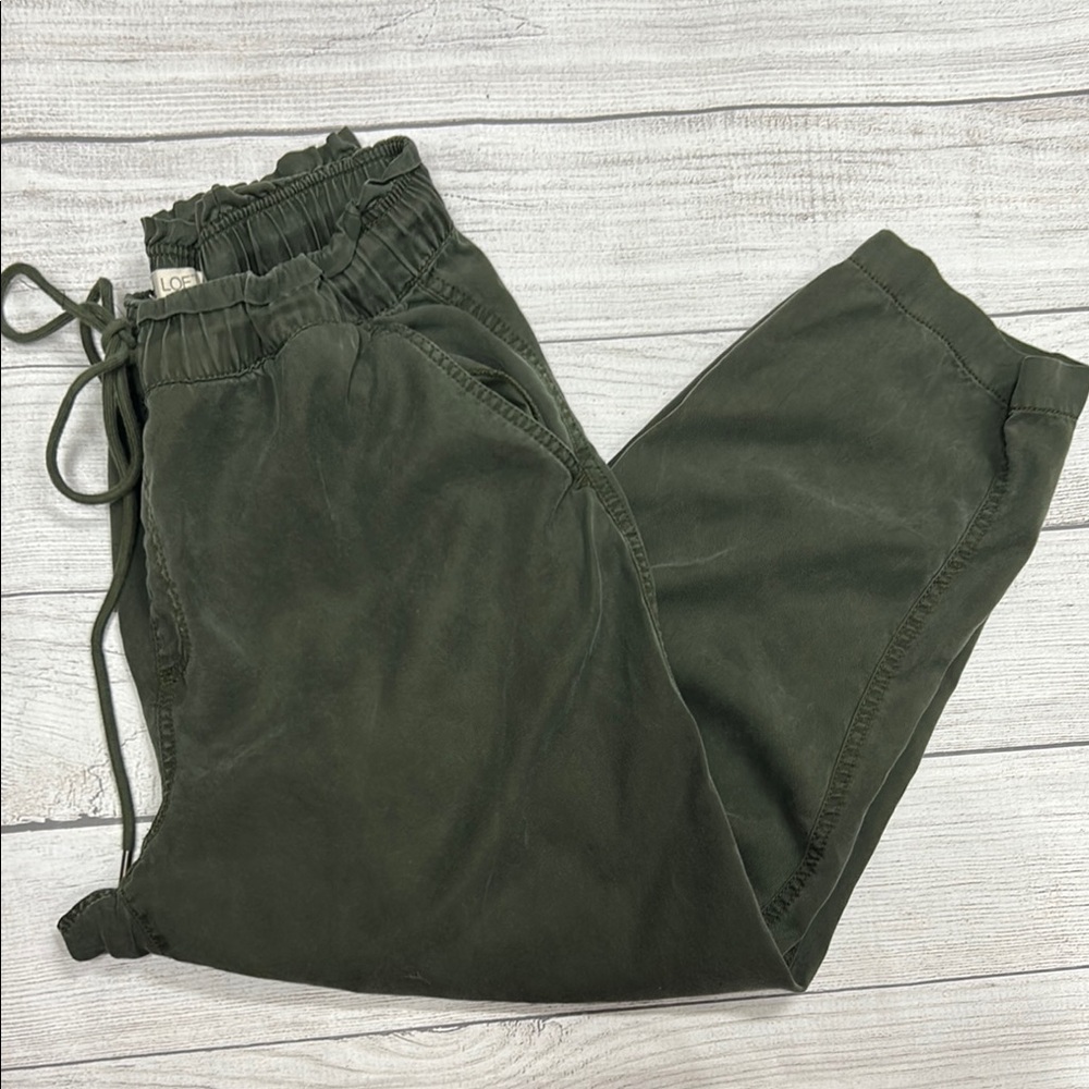 LOFT Green Ankle Lyocell Cropped Pants